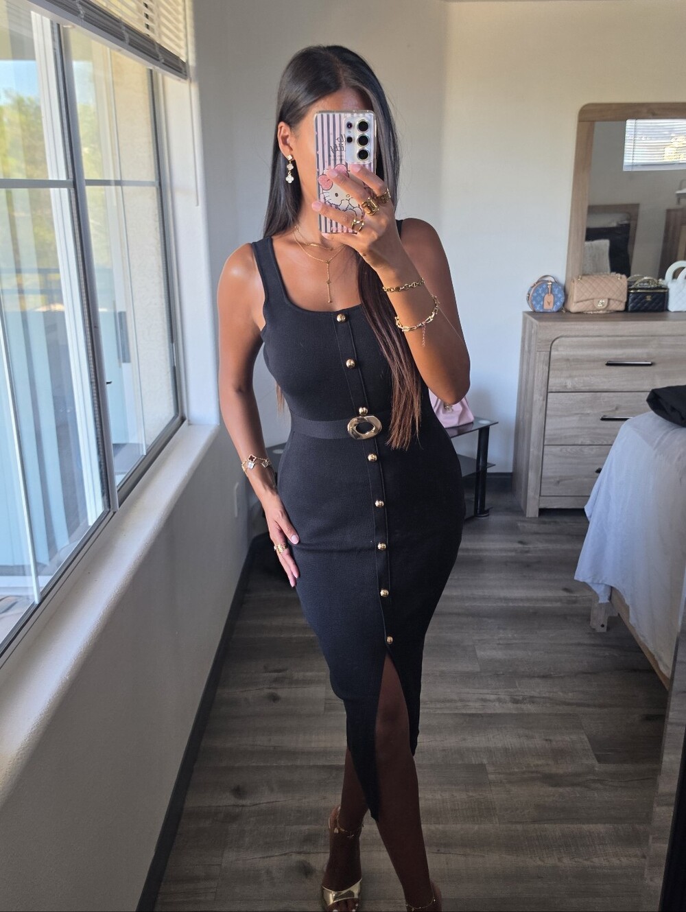 Elegant Black Button-Front Midi Dress with Belt Detail Stretchy